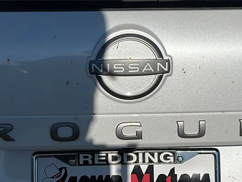 New 2026 Nissan Rogue SV image 12