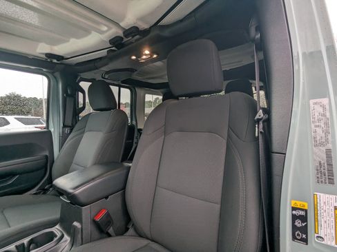 Certified 2023 Jeep Wrangler Sport image 9