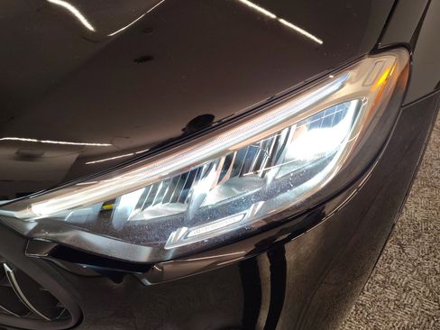 Certified 2024 Mercedes-Benz GLC 43 AMG 4MATIC image 11