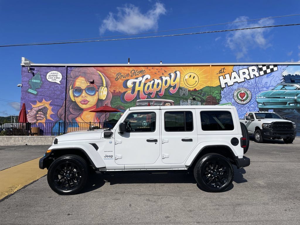 Certified 2024 Jeep Wrangler Unlimited Sahara AWD/4WD image 2