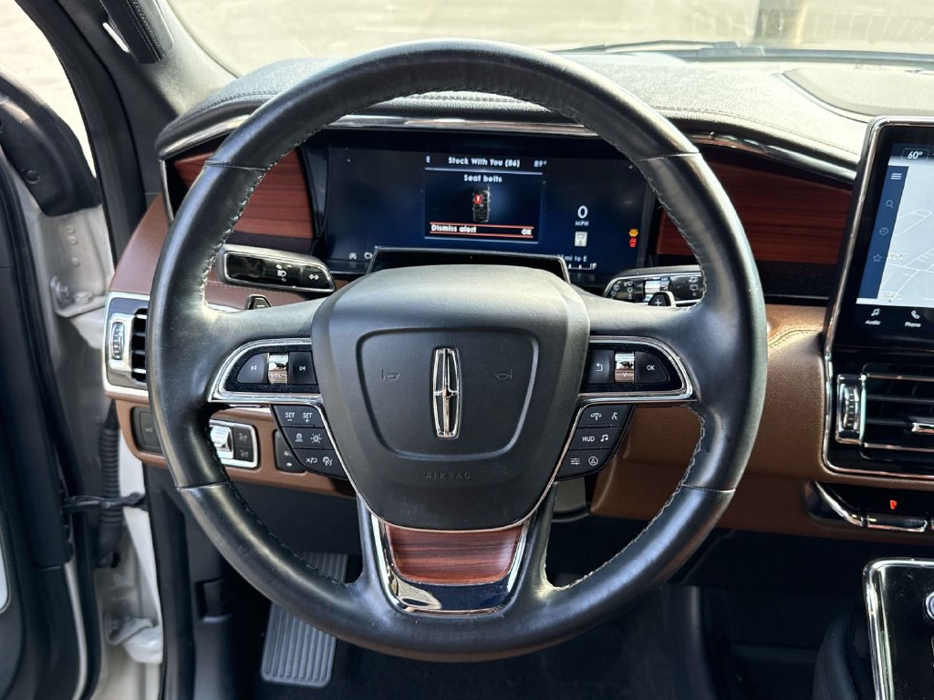 Used 2024 Lincoln Navigator Reserve AWD/4WD image 31