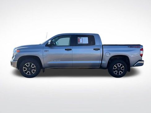 Used 2017 Toyota Tundra SR5 w/ TRD Off Road Package AWD/4WD image 3