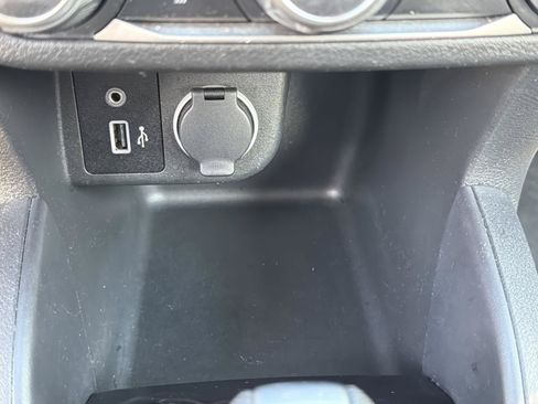 Used 2022 Nissan Kicks S FWD image 24