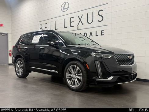 Used 2023 Cadillac XT6 Premium Luxury w/ Technology Package image 2