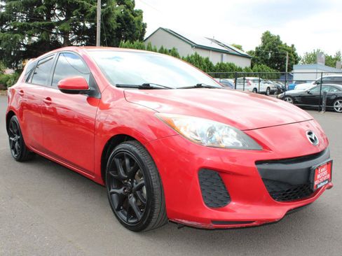 Used 2013 MAZDA MAZDA3 i Touring FWD image 7