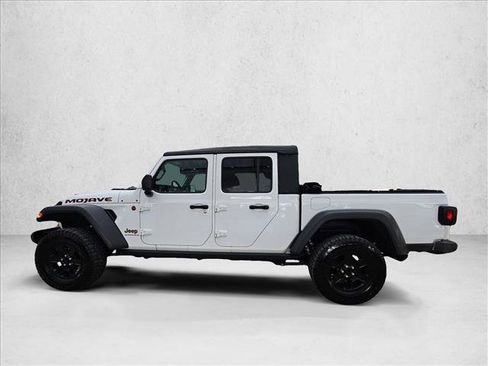 Used 2023 Jeep Gladiator Mojave w/ Cold Weather Group AWD/4WD image 8