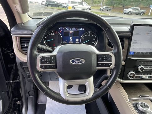 Used 2024 Ford Expedition Max Limited image 40