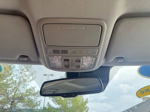 Used 2017 Honda Pilot Touring image 27