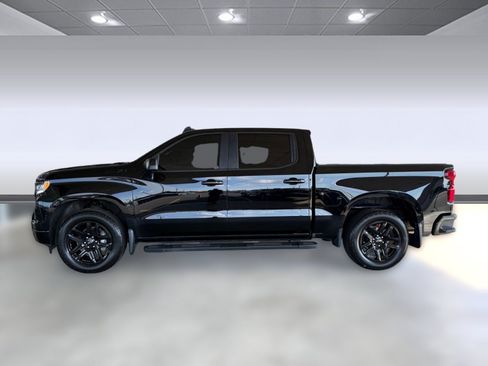 Used 2023 Chevrolet Silverado 1500 RST w/ Convenience Package II AWD/4WD image 2