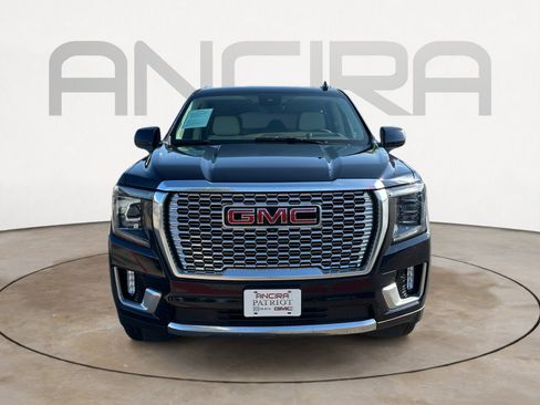 Certified 2023 GMC Yukon Denali w/ Denali Reserve Package AWD/4WD image 5