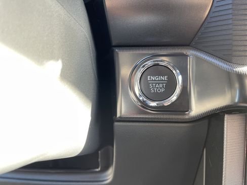 New 2025 Ford F150 Platinum w/ Equipment Group 702A High image 22