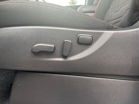Certified 2025 Nissan Frontier PRO-4X image 34