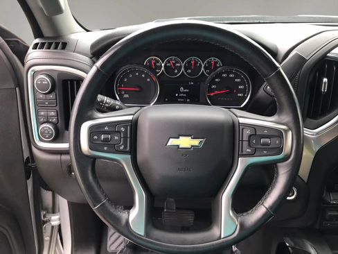 Used 2021 Chevrolet Silverado 2500 LT w/ Convenience Package AWD/4WD image 18