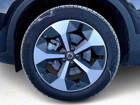 New 2026 Volvo XC40 B5 Core w/ Protection Package Premier image 13