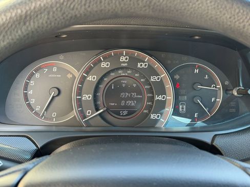 Used 2013 Honda Accord EX image 36