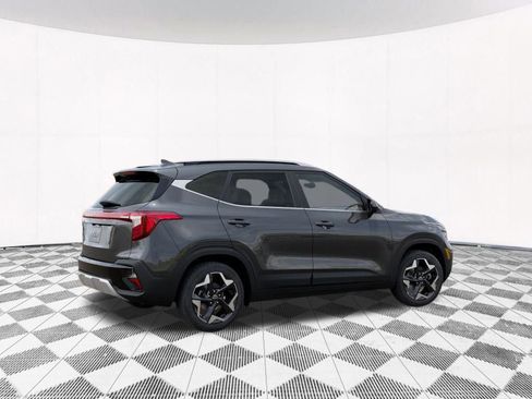 New 2026 Kia Seltos EX FWD image 8