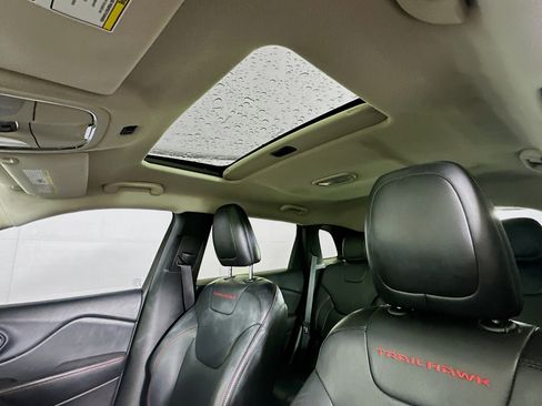 Used 2014 Jeep Cherokee Trailhawk w/ Leather Interior Group image 23