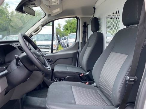 Used 2025 Ford Transit 250 Low Roof w/ Exterior Upgrade Package RWD image 10