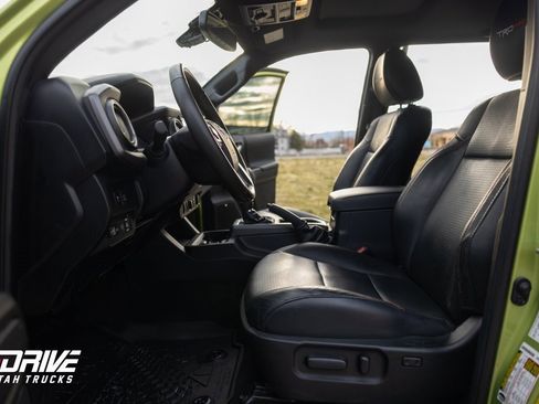 Used 2022 Toyota Tacoma TRD Pro image 28