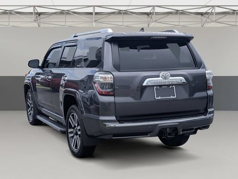 Used 2022 Toyota 4Runner Limited AWD/4WD image 7