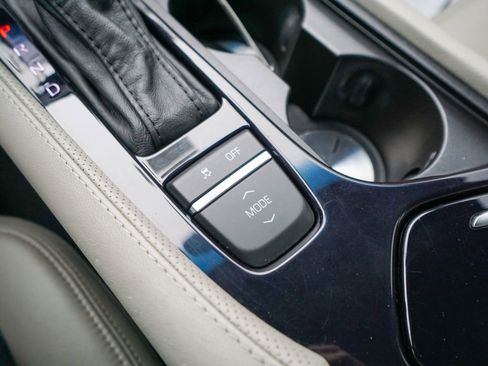 Used 2017 Cadillac CTS Sedan w/ Seating Package image 27