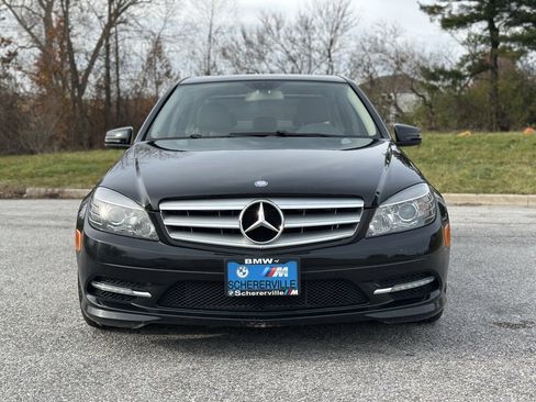 Used 2011 Mercedes-Benz C 300 4MATIC Sedan image 2
