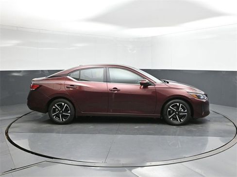 Certified 2024 Nissan Sentra SV image 26
