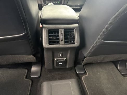 Used 2021 Mitsubishi Outlander GT AWD/4WD image 37