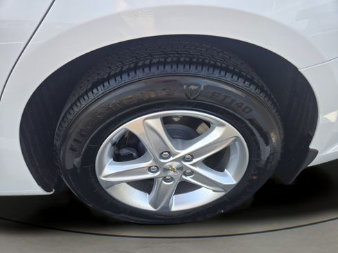 Used 2022 Chevrolet Malibu LS FWD image 24