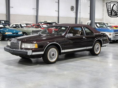 Used 1988 Lincoln Mark VII Blass image 2