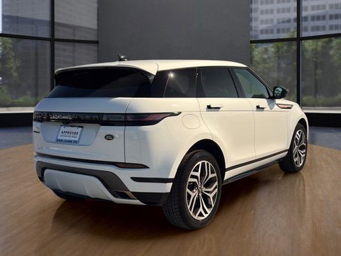 Used 2023 Land Rover Range Rover Evoque R-Dynamic SE image 16