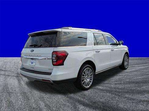 Certified 2022 Ford Expedition Max Limited AWD/4WD image 4