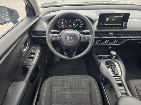 Used 2025 Honda HR-V LX image 14