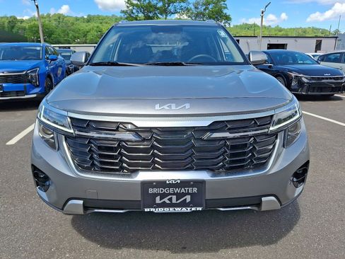 New 2026 Kia Seltos S AWD/4WD image 2