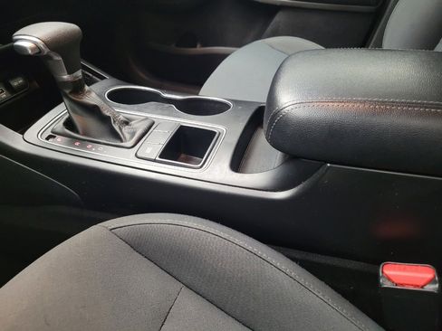 Used 2019 Kia Sorento FWD V6 image 26