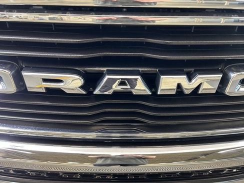 Used 2021 RAM 1500 Big Horn AWD/4WD image 10
