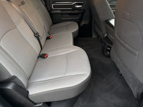 Used 2024 RAM 2500 Big Horn w/ Bed Utility Group image 17