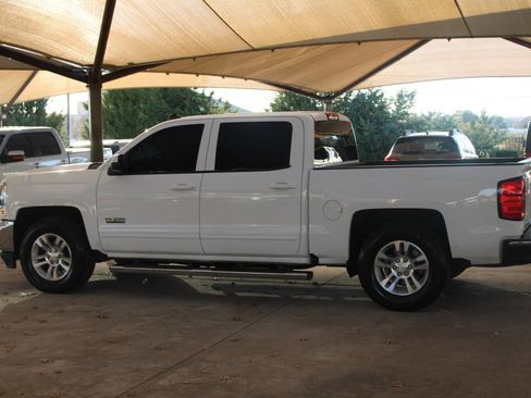 Used 2017 Chevrolet Silverado 1500 LT w/ Texas Edition image 7