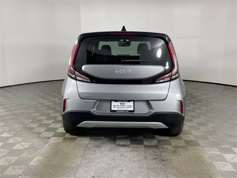 Certified 2023 Kia Soul LX image 23