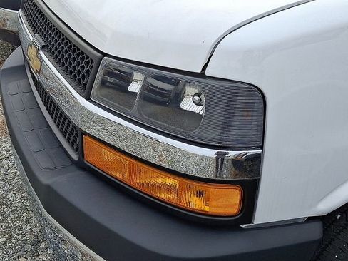 New 2024 Chevrolet Express 3500 w/ Power Convenience Package RWD image 5
