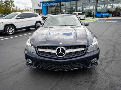 Used 2009 Mercedes-Benz SL 550 V8 image 2