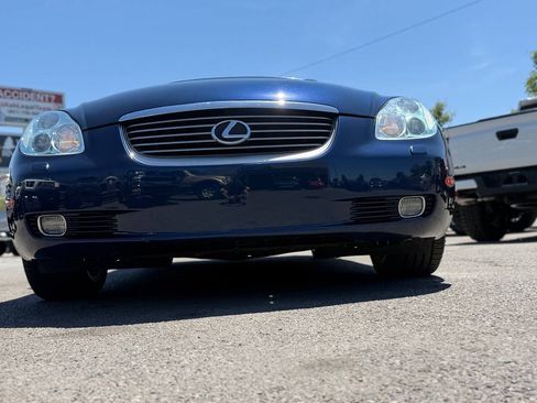 Used 2005 Lexus SC 430 Convertible w/ Preferred Accessory Pkg RWD image 6