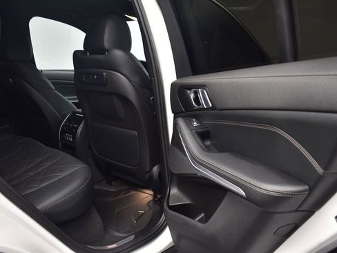 Certified 2023 BMW X5 sDrive40i image 18