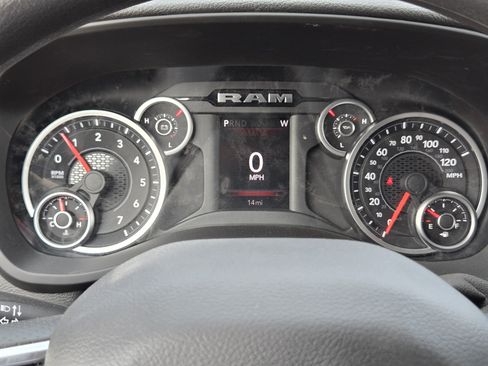 New 2026 RAM 2500 Tradesman AWD/4WD image 12