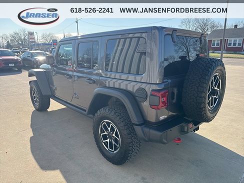 Used 2025 Jeep Wrangler Unlimited Rubicon AWD/4WD image 4