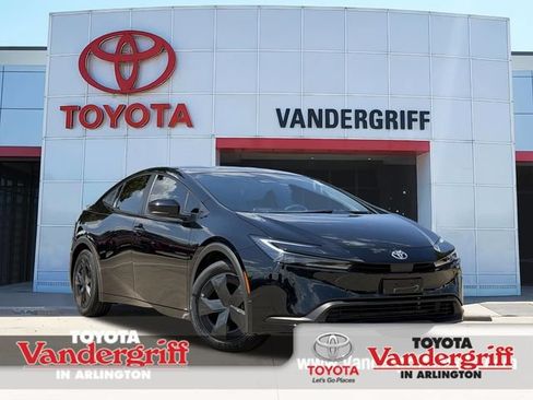 Used 2026 Toyota Prius LE FWD image 1
