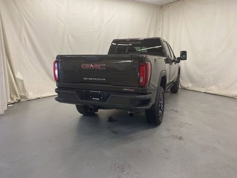 Used 2023 GMC Sierra 2500 AT4 w/ AT4 Premium Plus Package image 6