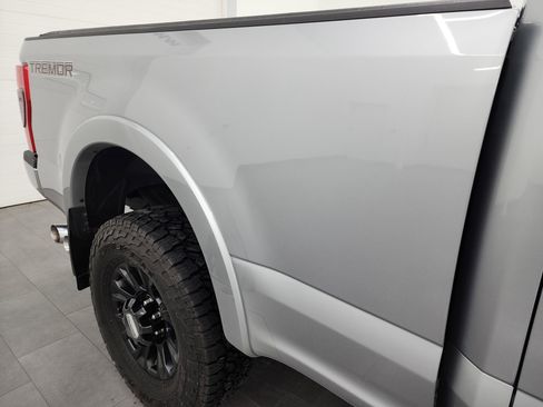 Used 2022 Ford F250 Platinum w/ Tremor Off-Road Package image 30