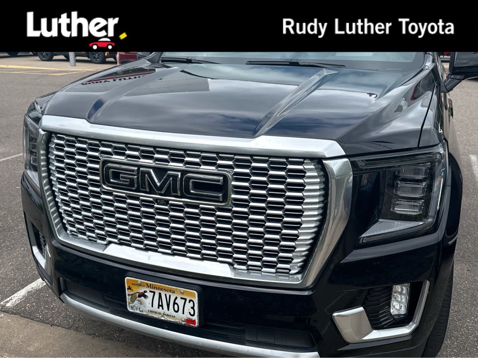 Used 2024 GMC Yukon Denali w/ Advanced Technology Package AWD/4WD image 1
