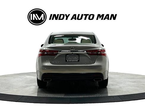 Used 2015 Toyota Avalon XLE Premium FWD image 5
